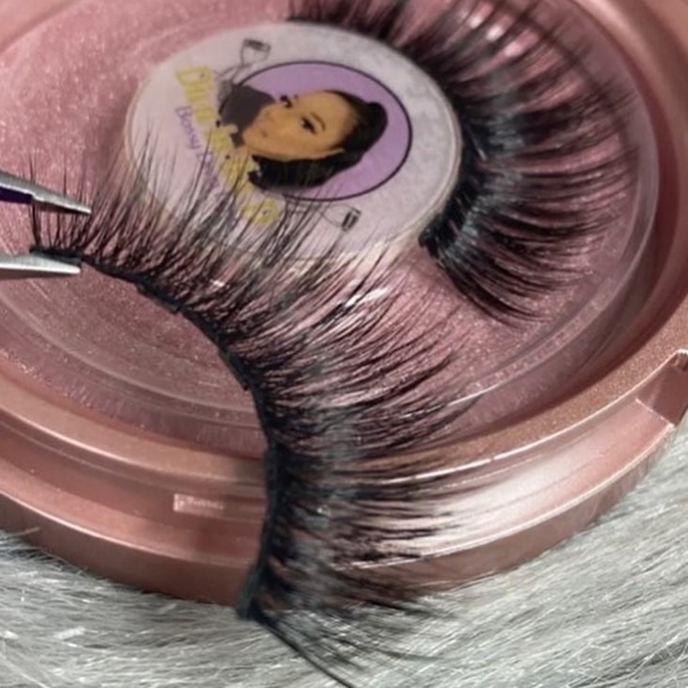 Easy to Apply Magnetic Lashes